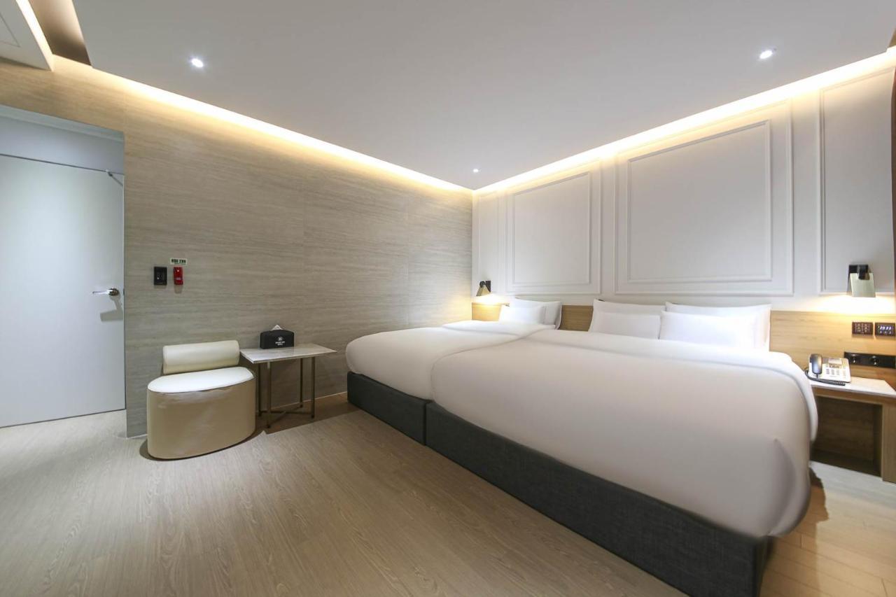 Brown Dot Hotel Pyeonghwa Plaza Mokpo Zewnętrze zdjęcie