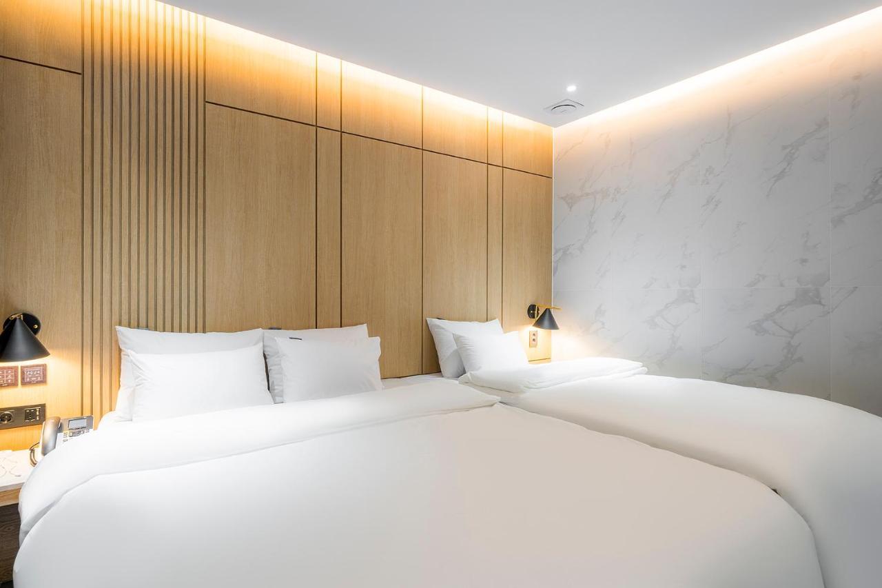 Brown Dot Hotel Pyeonghwa Plaza Mokpo Zewnętrze zdjęcie