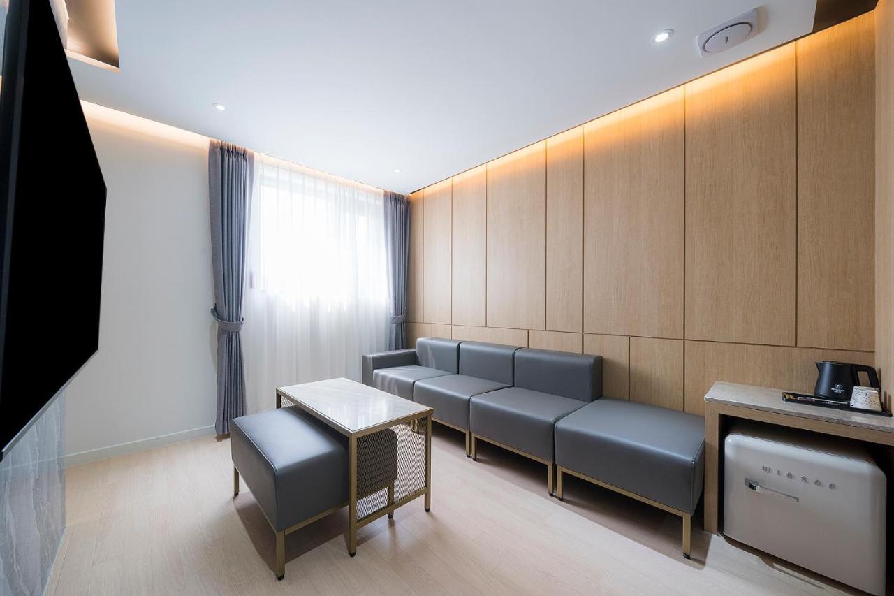Brown Dot Hotel Pyeonghwa Plaza Mokpo Zewnętrze zdjęcie