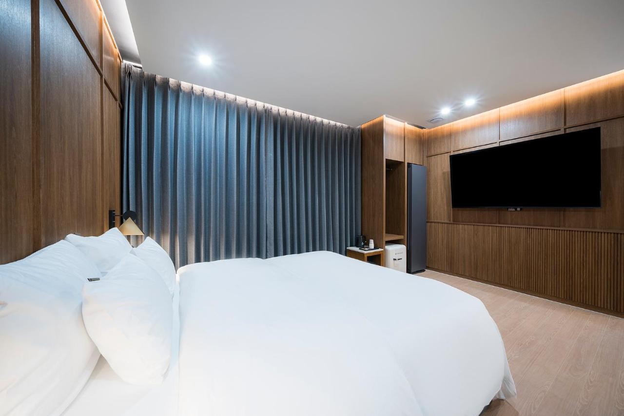 Brown Dot Hotel Pyeonghwa Plaza Mokpo Zewnętrze zdjęcie